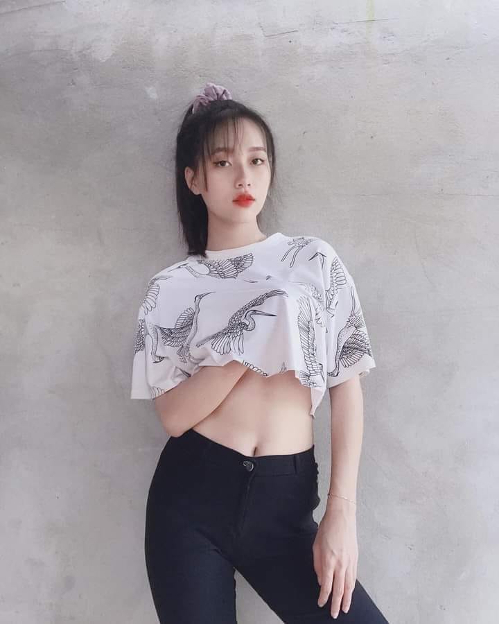 Anh Gai Xinh Ao Tam – Vẻ Đẹp Tự Nhiên Và Những Câu Chuyện Truyền Cảm Hứng Trong Xã Hội Hiện Đại